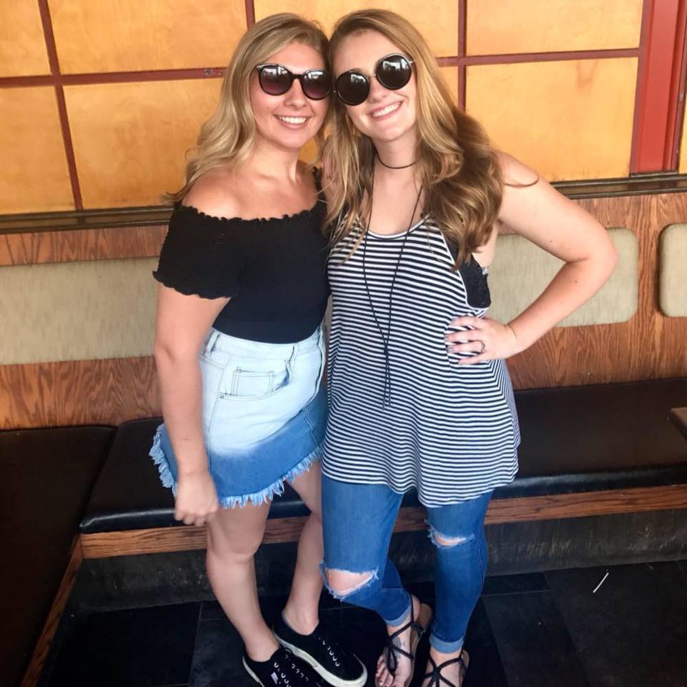 Meet your Posher, Aimee